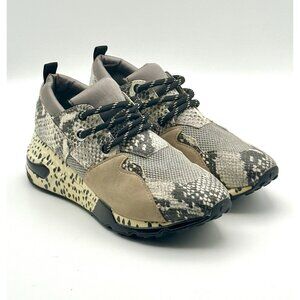 Steve Madden Cliff Hidden Heel Sneakers Shoes Women's Size 7.5 Animal Print